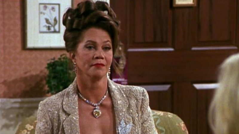 Kathleen Turner em Friends (Foto: Reprodução / IMDb)