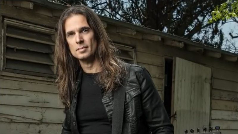 Kiko Loureiro (Foto: Reprodução / Instagram)