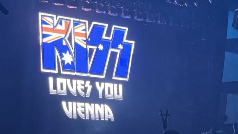 Banda Kiss em Vienna. (Foto: @BenNguyenTV)