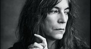 Patti Smith: "O mundo está mais material. As pessoas têm cartões de crédito. As crianças têm cartões de crédito" - Mark Seliger