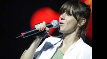 A cantora Cat Power, ovacionada: "Obrigada, mas eu não mereço todas essas palmas de vocês" - Divulgação