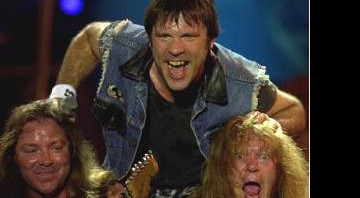 David Murray (à esq.), Bruce Dickinson (centro) e Adrian Smith, no Rock in Rio de 2001 - Dario Lopez-Mills/AP