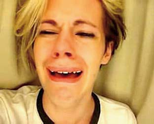 Chris Crocker: "Deixem a Britney em paz!" - Reprodução