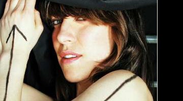 A cantora Feist é uma das que se apresentam no Grammy 2008 - Divulgação