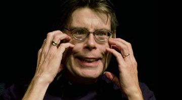 O mestre do horror, Stephen King, agora também está no teatro - AP