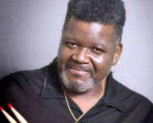 Buddy Miles começou a tocar aos 11 anos, na banda de seu pai - Reprodução/Site oficial