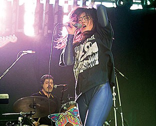 CSS no palco do Coachella em 2007