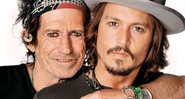 Keith Richards (à esq.), sobre Johnny Depp: "Antes de rodar uma cena, os olhos dele mudam e ele vira o Jack". - Matthew Rolston