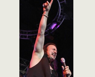 Geoff Tate e cia. vão tocar músicas dos 27 anos de carreira em show na capital paulista - Divulgação