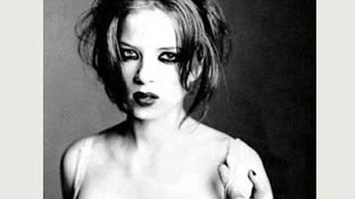 Shirley Manson deve ficar um tempo longe do Garbage para engatar carreira de atriz; banda lançou coletânea recentemente - Reprodução