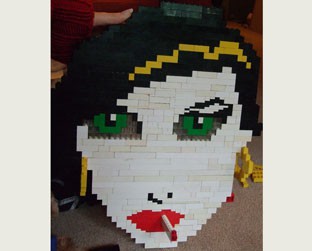 Amy Winehouse em Lego. Dá pra sentir diferença? - Reprodução