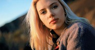 Scarlett estréia em disco com Tom Waits e Bowie