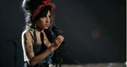 Amy Winehouse é a personalidade menos querida pelo setor hoteleiro mundial - Reprodução