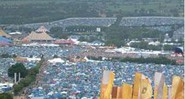 O mar de gente que vai ao Glastonbury anualmente poderá comprar ingressos para a edição de 2009 a partir de outubro