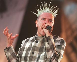 "Ícone britânico": Johnny Rotten será garoto-propaganda de marca de manteiga - AP