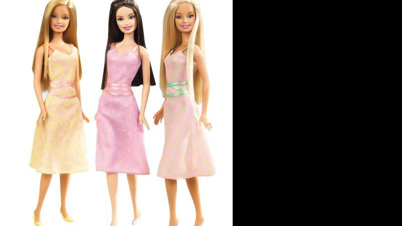 Para comemorar os 50 anos da Barbie, fabricante resolveu lançar coleção de roupas - Reprodução