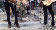 Em 30 de janeiro de 1969 os Beatles fizeram a última apresentação ao vivo da banda, tocando no topo do prédio da Apple, em Londres - APPLE CORPS LTD 2009