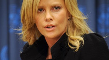 Charlize Theron na sequência de <i>Mad Max</i> - AP