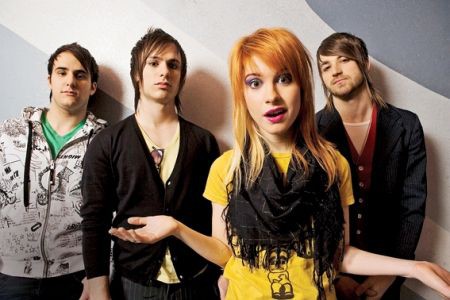 UIVANDO PARA A LUA - Bandas como o Paramore conseguem ainda mais fãs ao participar de trilhas populares - DIVULGAÇÃO