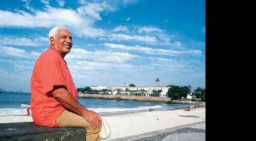 Dorival e sua maior paixão: o mar - RICARDO CHVAICER / AGÊNCIA O GLOBO