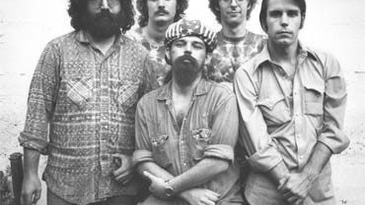 O Grateful Dead, em 1971: banda sai em turnê em 2009, sem o guitarrista Jerry Garcia (primeiro da esquerda para a direita), morto em 1995 - Reprodução/Site oficial