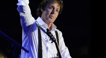 Paul McCartney, vulgo Macca, misturou hits do Beatles, do Wings e da carreira solo na abertura da décima edição do Coachella Music & Arts Festival - AP