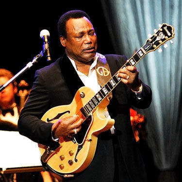 George Benson faz homenagem a Nat King Cole em show; guitarrista volta à Via Funchal nesta segunda, 8 - Stephan Solon/Divulgação/Via Funchal