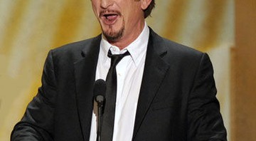 Sean Penn: Obama e cinema estiveram na pauta do encontro com Hugo Chávez - AP