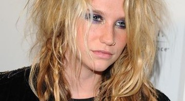 Ke$ha bateu recorde na internet com o single "TiK ToK" - AP