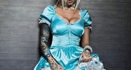 <b>1º - Maria Brink</b> - Vocalista do In This Moment, ela é celebridade entre as garotas com estilo "Suicide Girls" e está em estúdio com a banda gravando o sucessor do álbum <i>The Dream</i> (2008) - Hristo/Reprodução/MySpace