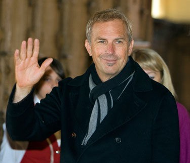 Kevin Costner ganhou Oscar de melhor diretor por Dança com Lobos, em 1991 - AP