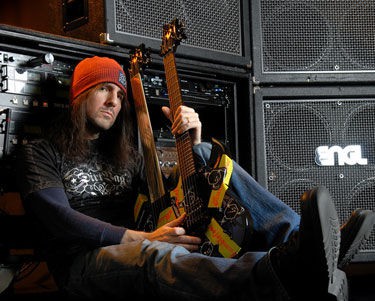 <i>Abnormal</i> é o primeiro álbum solo de Bumblefoot como guitarrista do Guns N' Roses - Reprodução/Site oficial