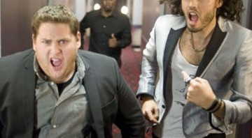 Jonah Hill e Russel Brand são os protagonistas de <i>Get Him to the Greek</i> - Reprodução