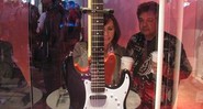 Guitarra da Fender para <i>Rock Band 3</i>: agora, usuário vai poder tocar - de verdade - e jogar ao mesmo tempo - Pablo Miyazawa