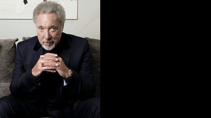 Tom Jones disse estar conversando com Brandon Flowers para fazer uma parceria - Reprodução/MySpace oficial