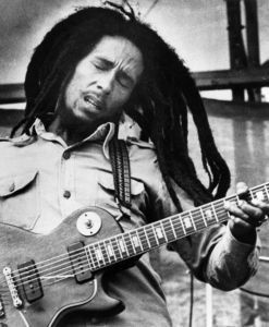 Cinebiografia de Bob Marley também falará sobre o triângulo amoroso entre o cantor, sua esposa Rita e a modelo Cindy Breakspeare - AP