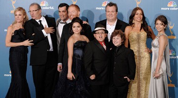 <i>Modern Family</i>, ao lado de <i>Mad Men</i>, foi o grande vencedor do Emmy 2010 - AP