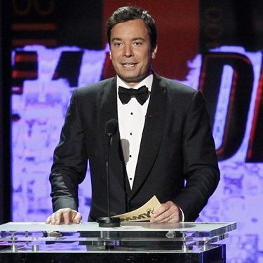 Jimmy Fallon foi o apresentador da cerimônia de premiação do Emmy 2010 - AP