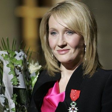 J.K. Rowling doa cerca de R$ 27 milhões para pesquisas sobre esclerose múltipla - AP