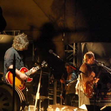 Kings of Leon em show no SWU - Divulgação