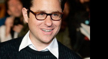 J.J. Abrams dirigirá <i>Super 8</i>, longa-metragem que também conta com a Steven Spielberg na produção - AP