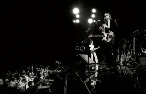 <b>RECONQUISTA</b> Paul McCartney e o Wings em Fort Worth, Texas, em maio de 1976, na primeira turnê norte-americana do ex-beatle desde 1966 - RICHARD E. AARON/GETTY IMAGES