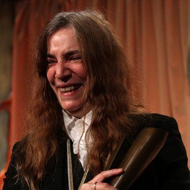 Patti Smith venceu o National Book Award na categoria não-ficção por <i>Só Garotos</i> - AP