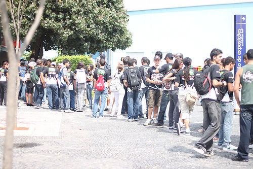 Fila para entrar no Brasil Game Show: evento recebeu cerca de 20 mil pessoas em seu fim de semana de estreia, no Rio de Janeiro - Gus Lanzetta