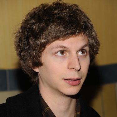 Michael Cera toca baixo na banda Mister Heavenly - AP