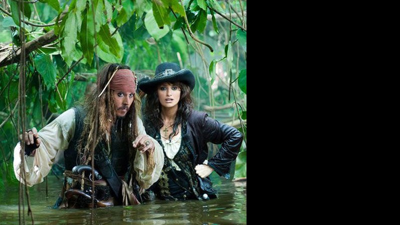 Johnny Depp e Penelope Cruz atuam juntos no novo <i>Piratas do Caribe</i> - Reprodução/USA Today