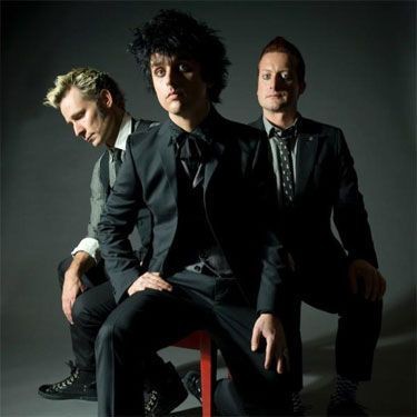 Álbum ao vivo prometido pelo Green Day deve chegar ao mercado em março de 2011 - Reprodução/MySpace oficial