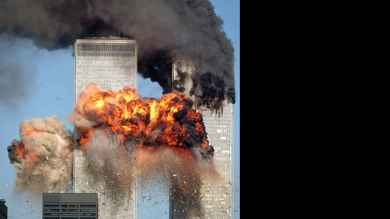 <b>NOVA YORK SITIADA</b> O atentado às torres gêmeas modificou para sempre a rotina dos norte-americanos - Spencer Platt/ Getty Images