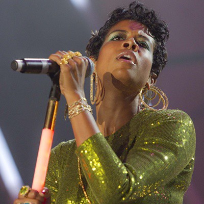 Kelis diz ter sofrido preconceito racial no Reino Unido - Foto: AP