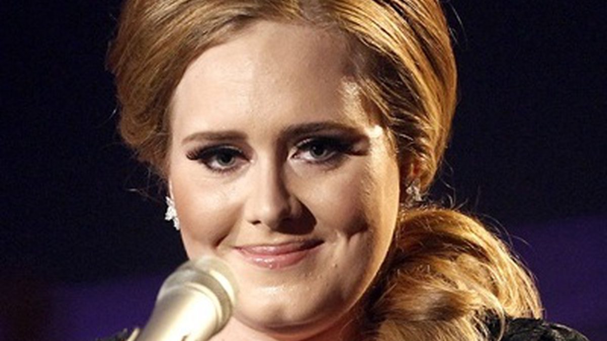 Adele - AP